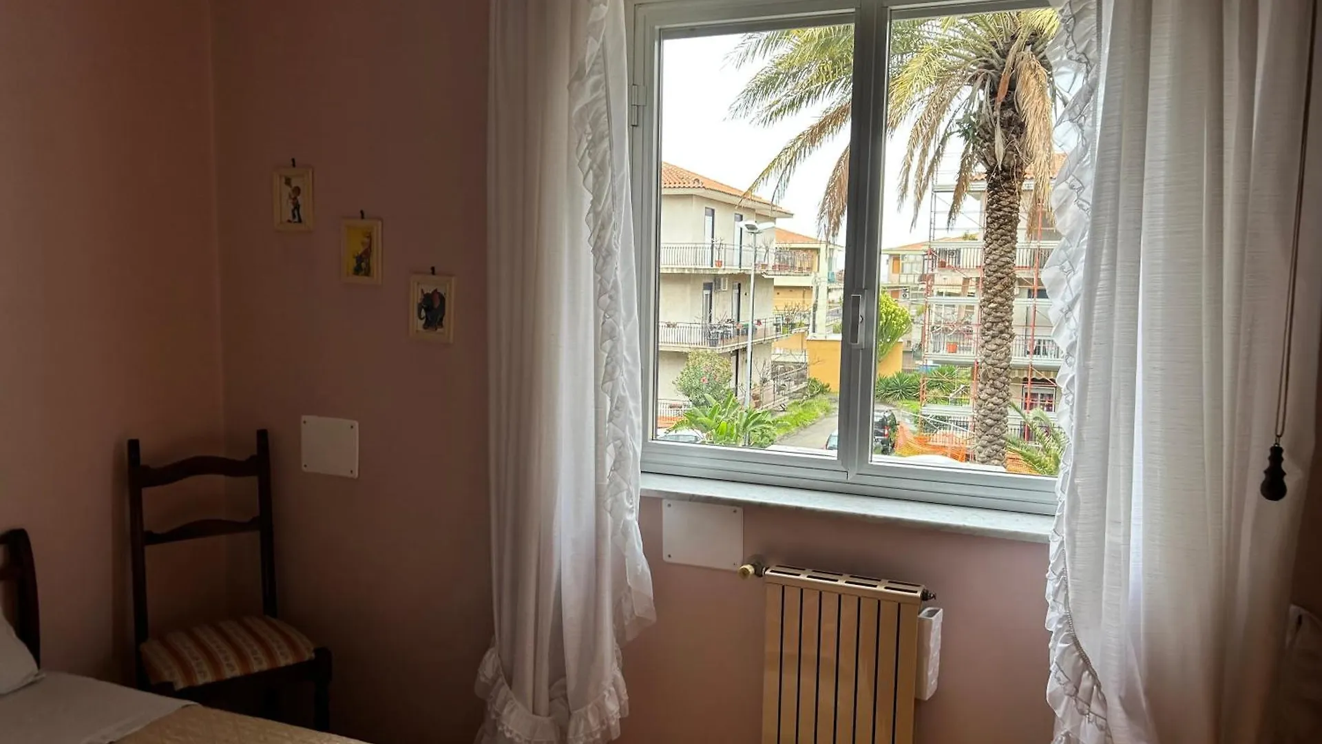 Apartment Appartamento Etna Sea, Vicino A Taormina Tra Il Mare E Il Vulcano Etna, Wi-Fi E Parcheggio Gratis - Perfetto Per Famiglie E Gruppi - Cinque Minuti A Piedi Dalla Spiaggia Riposto Italy