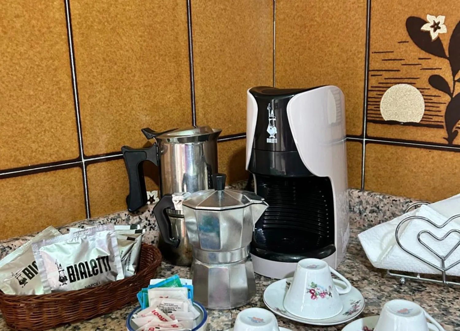 Appartamento Etna Sea, Vicino A Taormina Tra Il Mare E Il Vulcano Etna, Wi-Fi E Parcheggio Gratis - Perfetto Per Famiglie E Gruppi - Cinque Minuti A Piedi Dalla Spiaggia Riposto 0*,  Italy